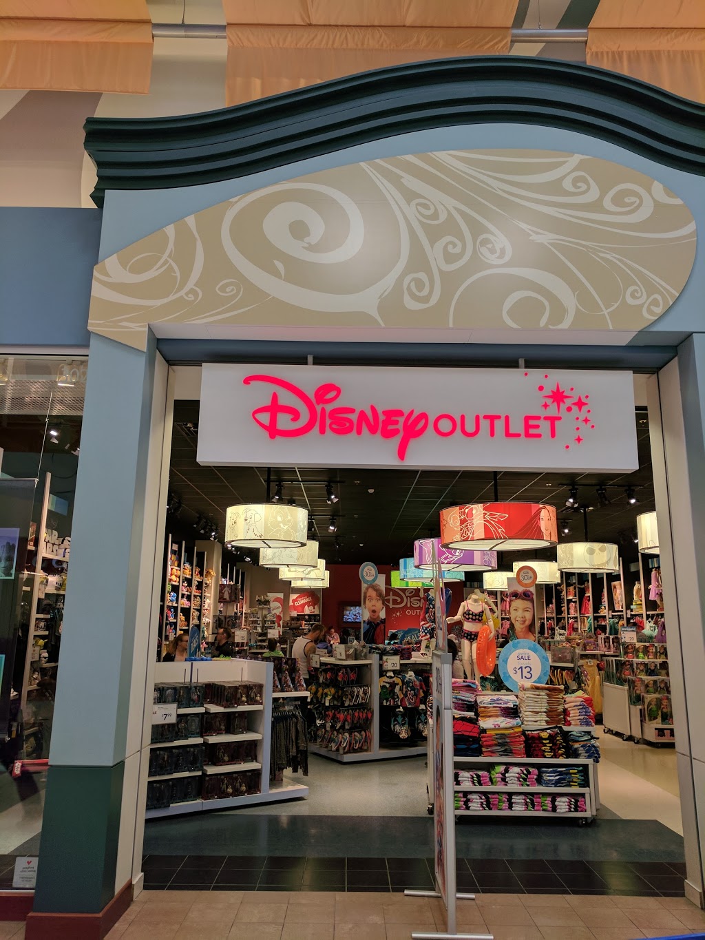 Disney Store | 261055 Crossiron Blvd, Rocky View No. 44, AB T4A 0G3, Canada | Phone: (403) 275-2628