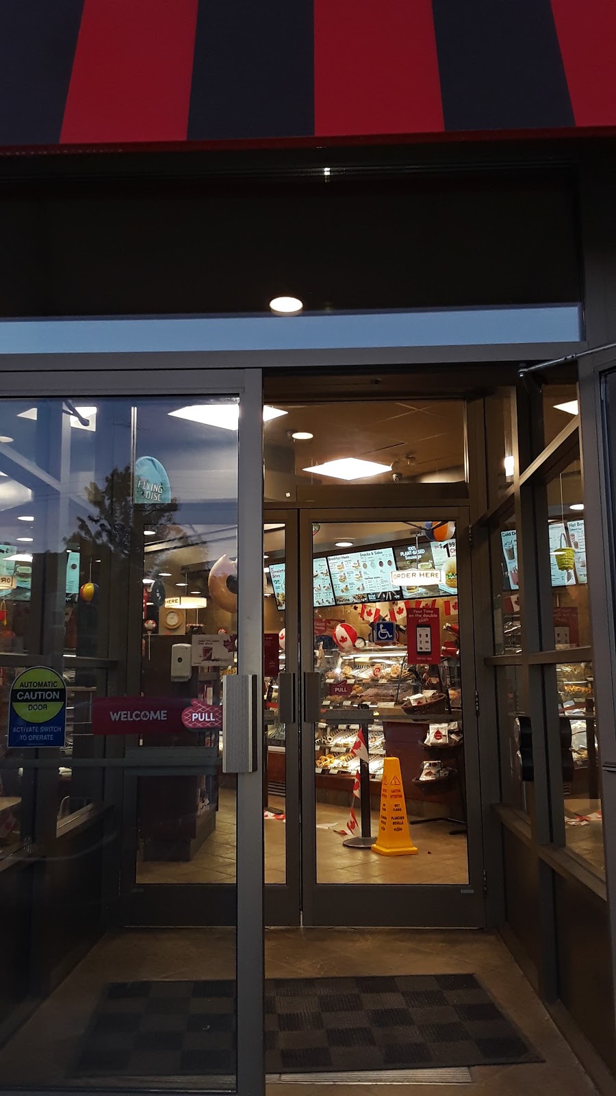 Tim Hortons | 23 Lindsay St, Fenelon Falls, ON K0M 1N0, Canada | Phone: (705) 887-4070