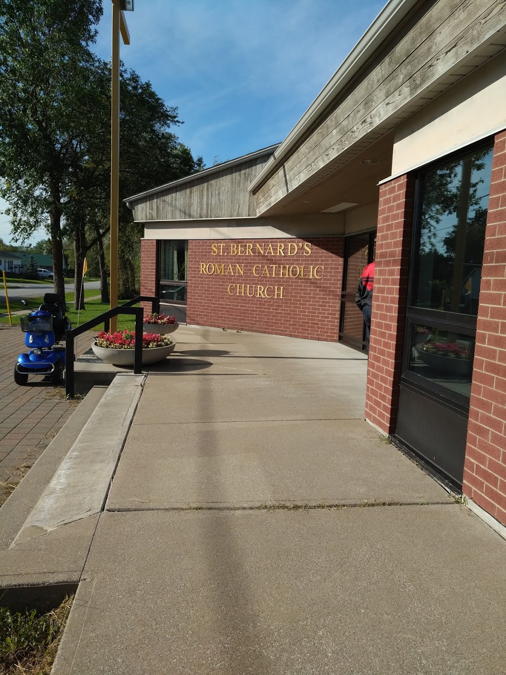 St. Bernards Roman Catholic Church | 19 Hayward St, Little Current, ON P0P 1K0, Canada | Phone: (705) 368-2034