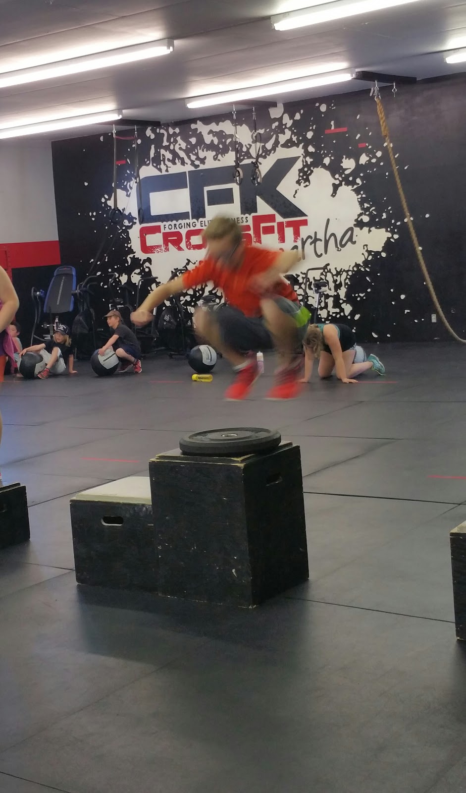 Crossfit Kawartha | 910 High St #1, Peterborough, ON K9J 5R2, Canada | Phone: (705) 313-2325