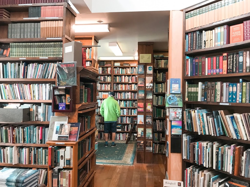 Black Sheep Books | 115 Fulford-Ganges Rd #3101, Salt Spring Island, BC V8K 2T9, Canada | Phone: (250) 538-0025