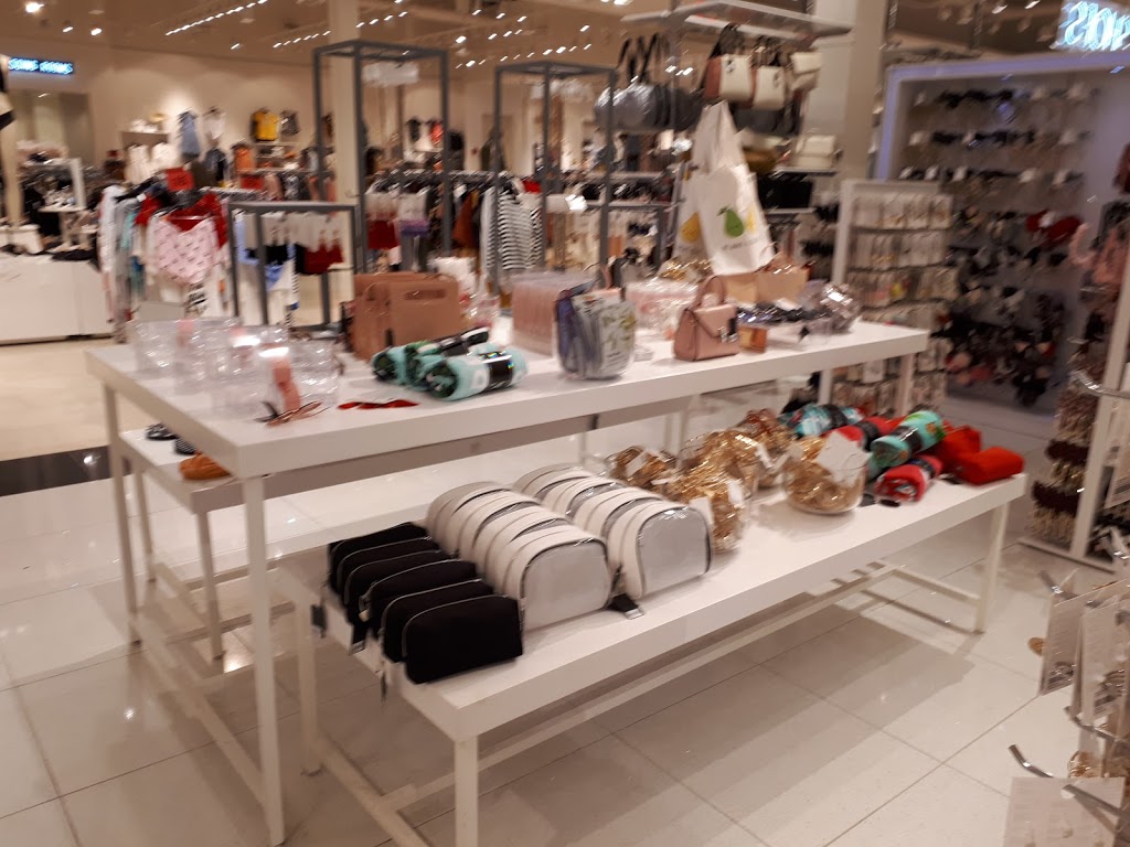 Forever 21 | 21 Micmac Blvd Suite #212, Dartmouth, NS B3A 4K7, Canada | Phone: (902) 463-7315