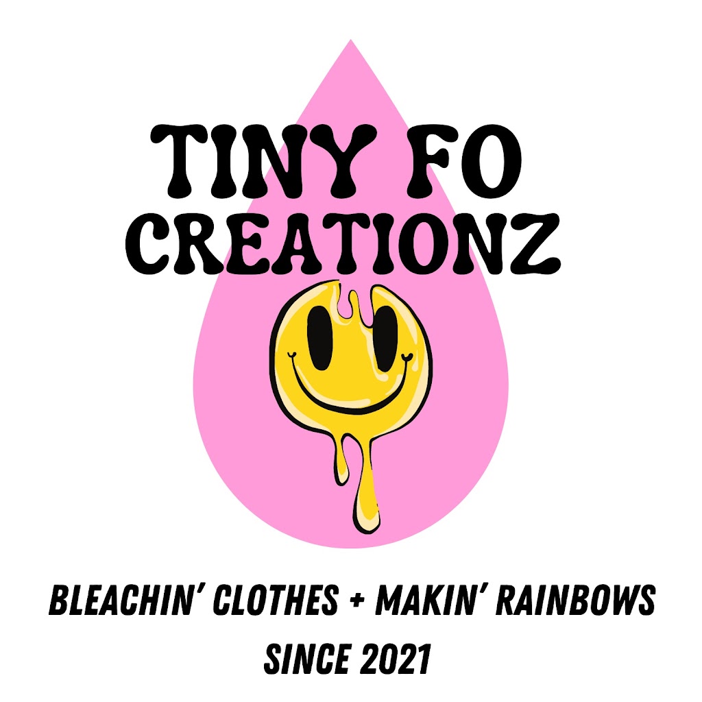 Tiny Fo Clothing Co | 1337 Scenic Dr S, Lethbridge, AB T1K 1M3, Canada | Phone: (587) 220-9932