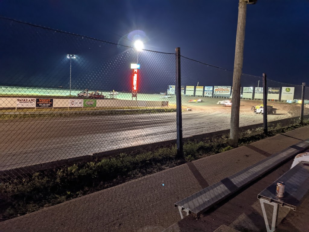 Red River Co-Op Speedway | 952 Cartier Rd, Saint Adolphe, MB R5A 1A1, Canada | Phone: (204) 582-0527