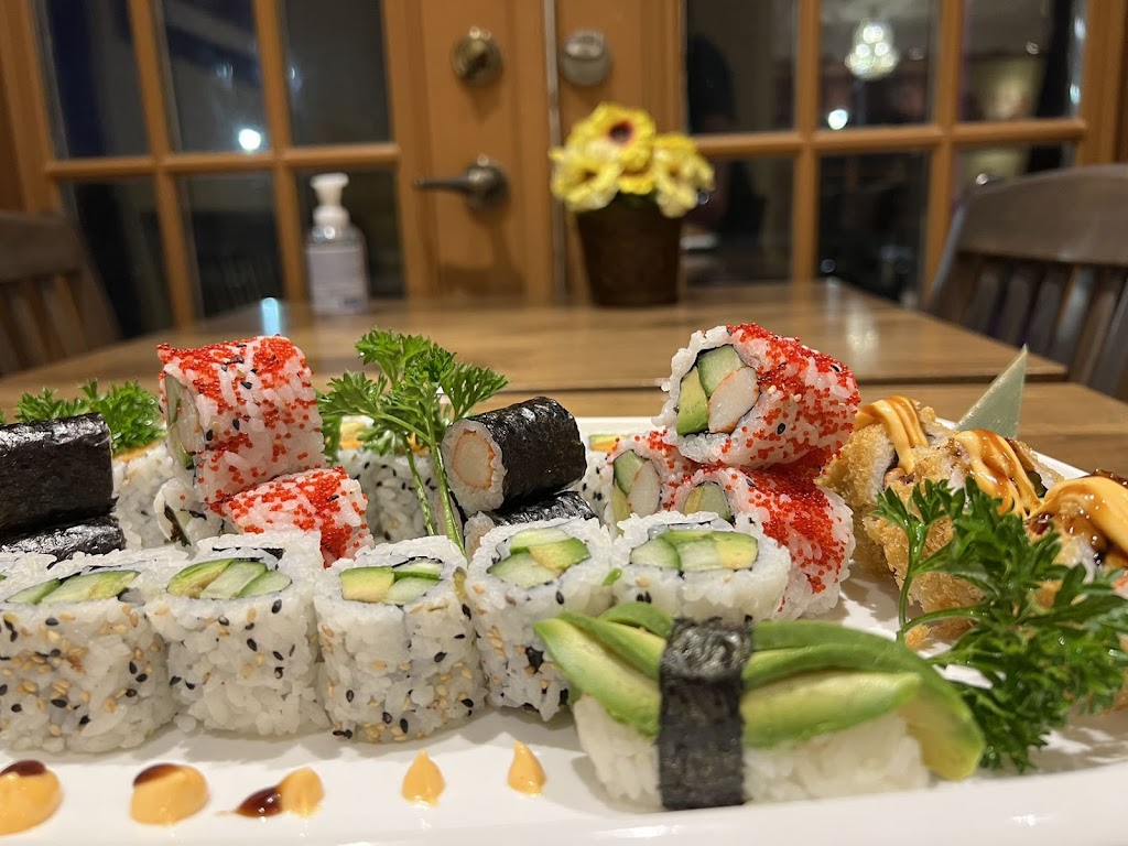 Sushi Kui Japanese Restaurant | 2 Orchard Heights Blvd, Aurora, ON L4G 6M6, Canada | Phone: (905) 727-8822