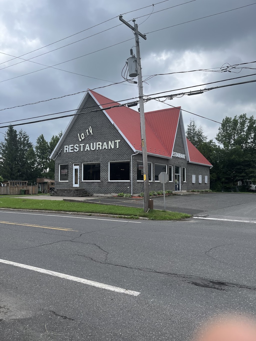 Restaurant les 2 R café arts & passions | 66 Rue Principale, Saint-Flavien, QC G0S 2M0, Canada | Phone: (418) 728-4505