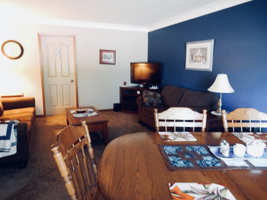 Trillium Bed & Breakfast | 5151 River Rd, Niagara Falls, ON L2E 3G8, Canada | Phone: (905) 354-3863