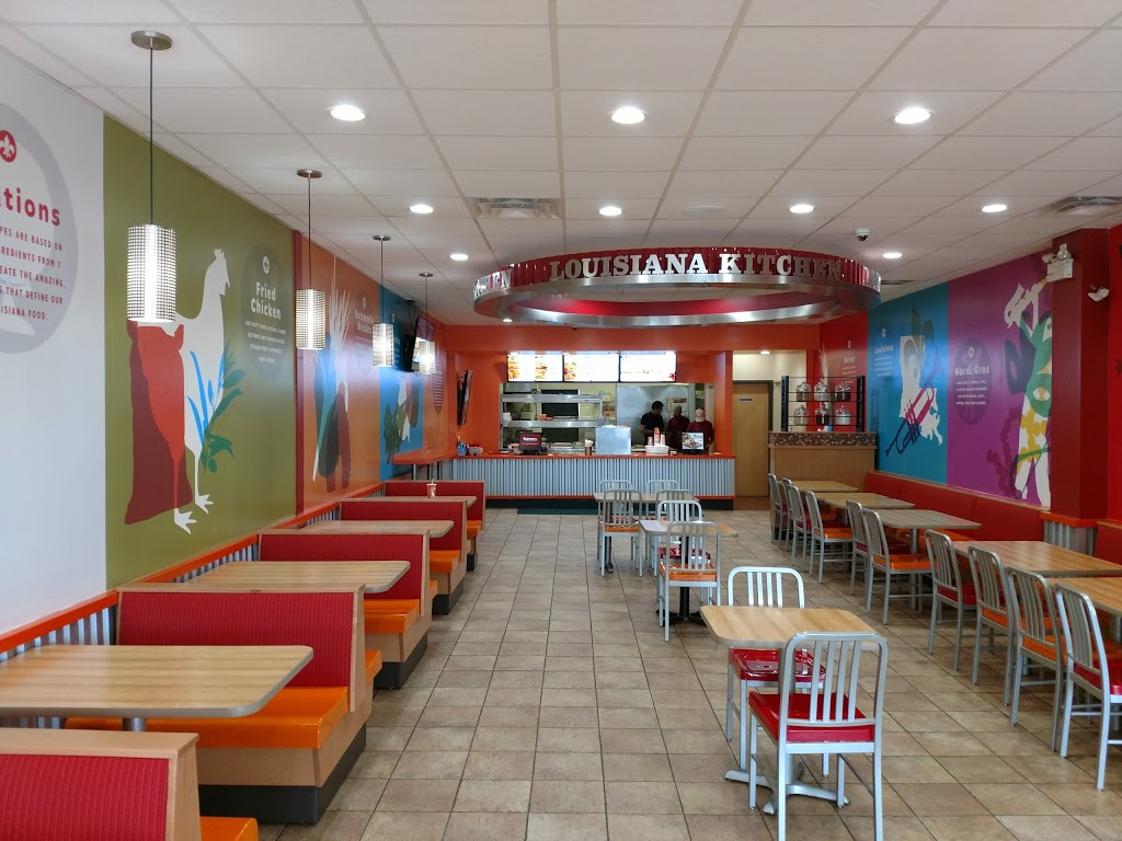 Popeyes® Louisiana Kitchen | 6734 Lundys Ln, Niagara Falls, ON L2G 1V5, Canada | Phone: (905) 371-2226