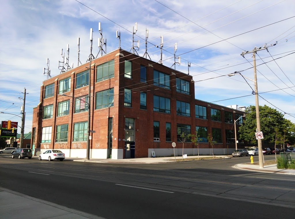 Top Uniforms | 20 Leslie St #208, Toronto, ON M4M 3L4, Canada | Phone: (416) 778-9644