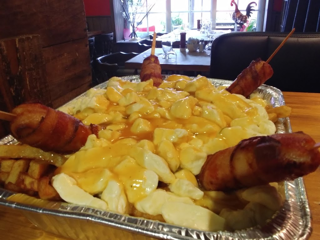 Lampron Highland Grill | 5 Rue Saint Joseph, Warwick, QC J0A 1M0, Canada | Phone: (819) 559-8181
