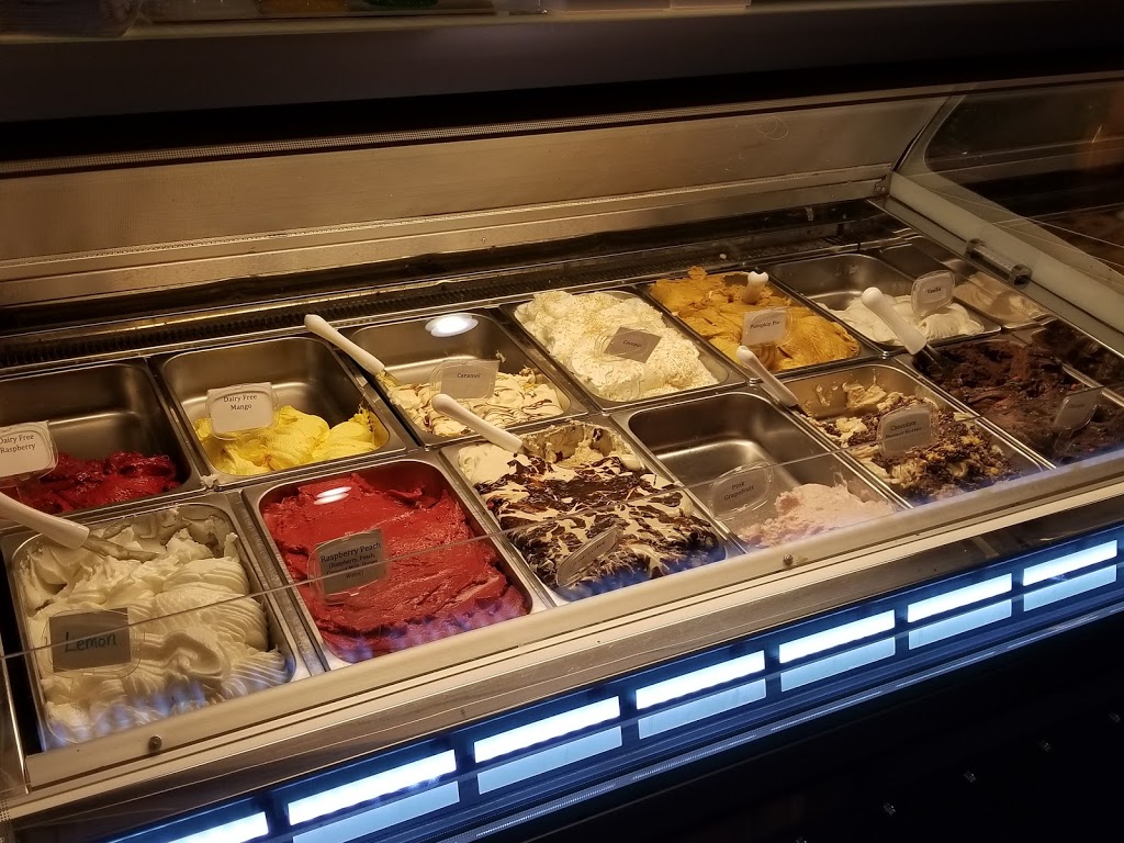 Chinos Bistro | 824 Main St, Steinbach, MB R5G 2H4, Canada | Phone: (204) 326-9053