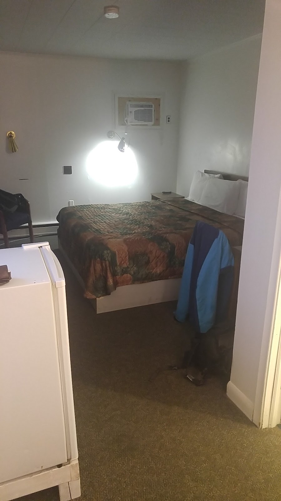 Pleasant Manor Motel | 9656 Beachwood Rd, Collingwood, ON L9Y 3Z7, Canada | Phone: (705) 445-4480