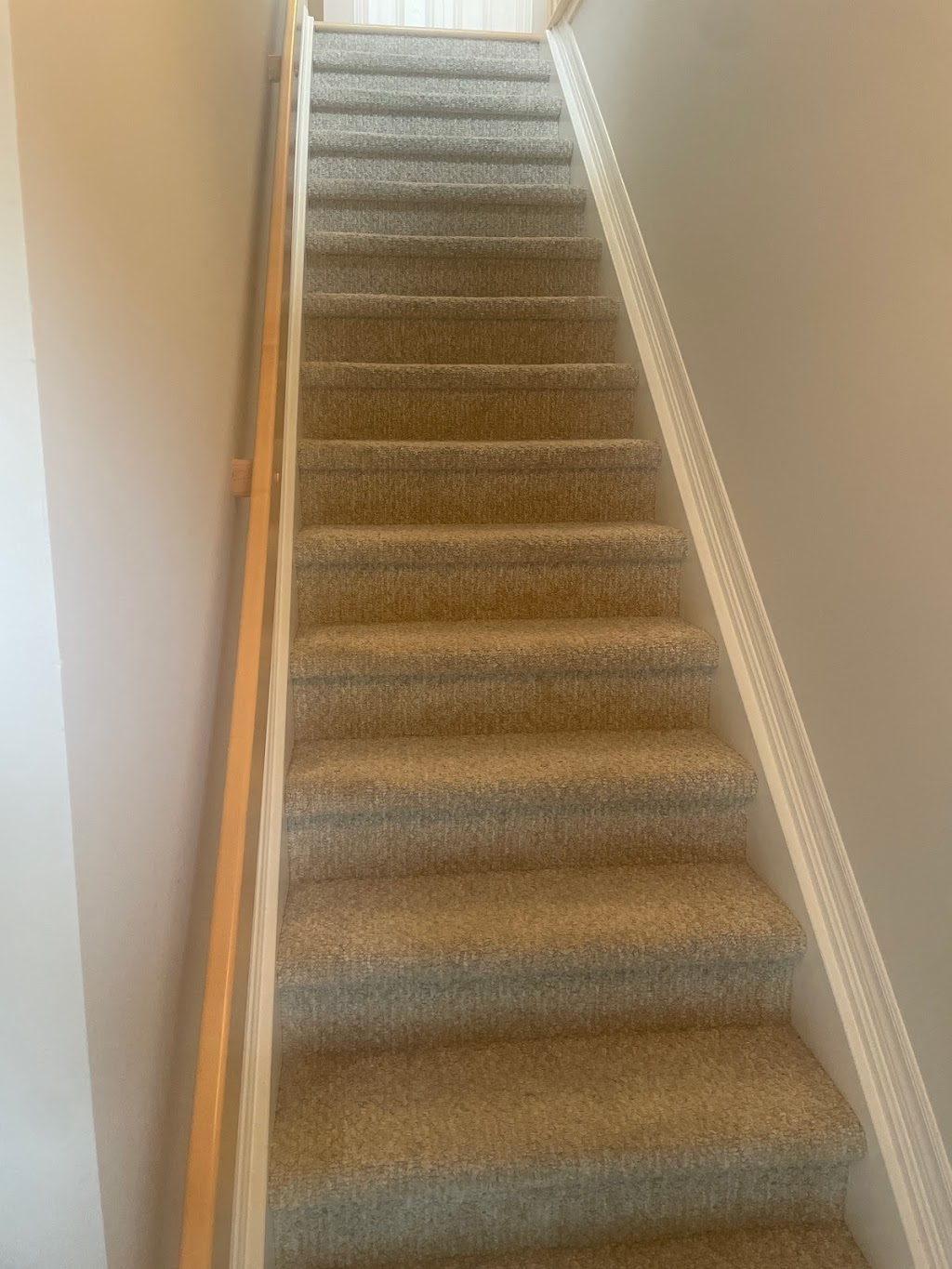 Capital Carpet Solutions | 7091 Shadow Ridge Dr, Ottawa, ON K4P 1B8, Canada | Phone: (819) 593-7109