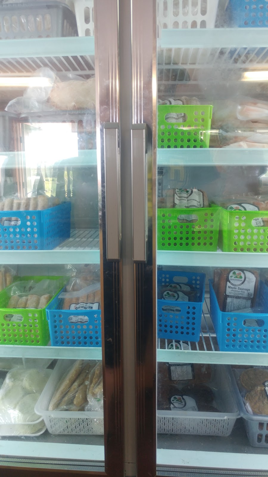 Falmouth Fruit & Vegetable Company | Nova Scotia Trunk 1, Falmouth, NS B0P 1L0, Canada | Phone: (902) 798-0200