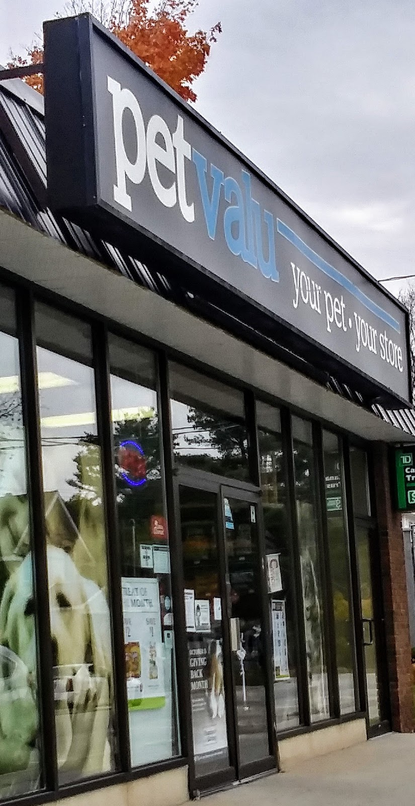 Pet Valu | 231 Highland St, Haliburton, ON K0M 1S0, Canada | Phone: (705) 457-9738