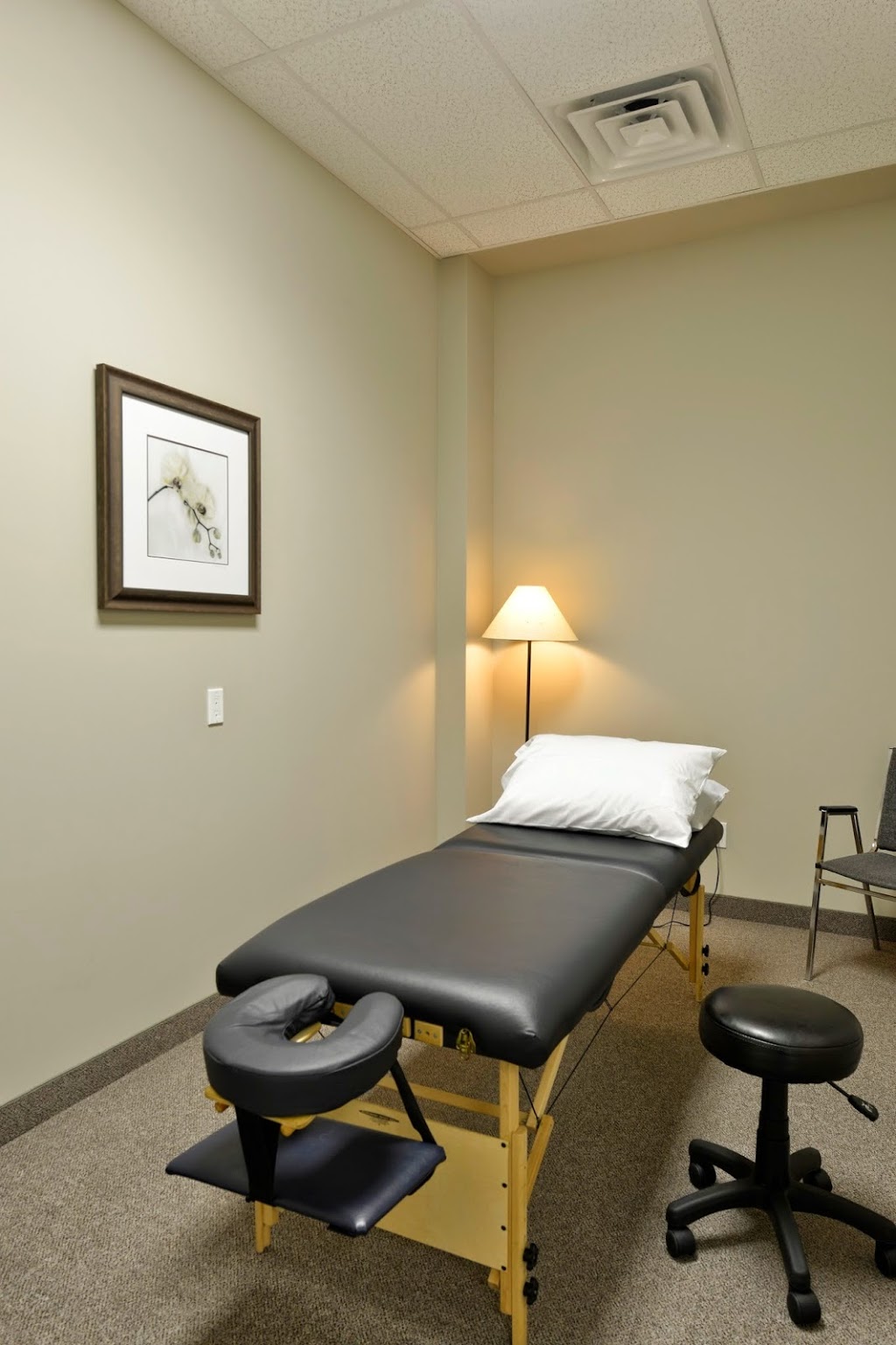 Guelph Physiotherapy Clinics | 18-130 Silvercreek Pkwy N, Guelph, ON N1H 7Y5, Canada | Phone: (519) 763-8885
