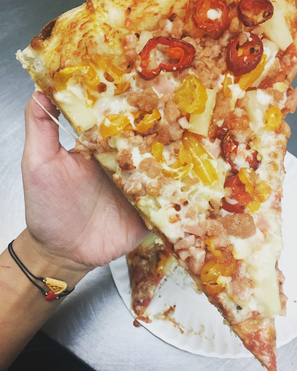 CiCis Pizza & Wings, Toronto | 1618 Queen St W, Toronto, ON M6R 1A8, Canada | Phone: (416) 533-3311
