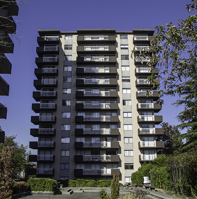Horizon Towers | 4960 &, 5050 Sanders St, Burnaby, BC V5H 1S9, Canada | Phone: (604) 336-5445