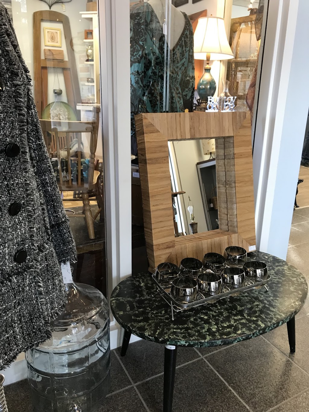 reVibe | 221 Colborne St, Port Stanley, ON N5L 1C2, Canada | Phone: (226) 559-9221