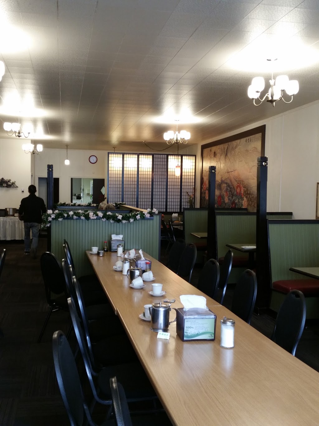 K & S Restaurant | 120 Saskatchewan Ave, Outlook, SK S0L 2N0, Canada | Phone: (306) 867-8345