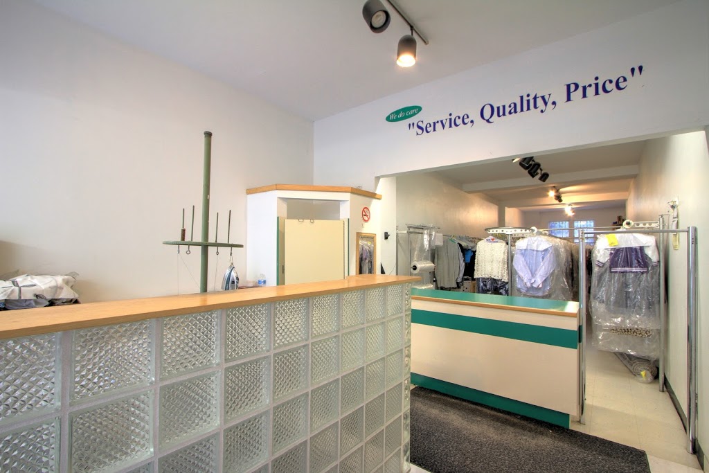 Young Cleaners | 1728 Avenue Rd, North York, ON M5M 3Y6, Canada | Phone: (416) 782-8000
