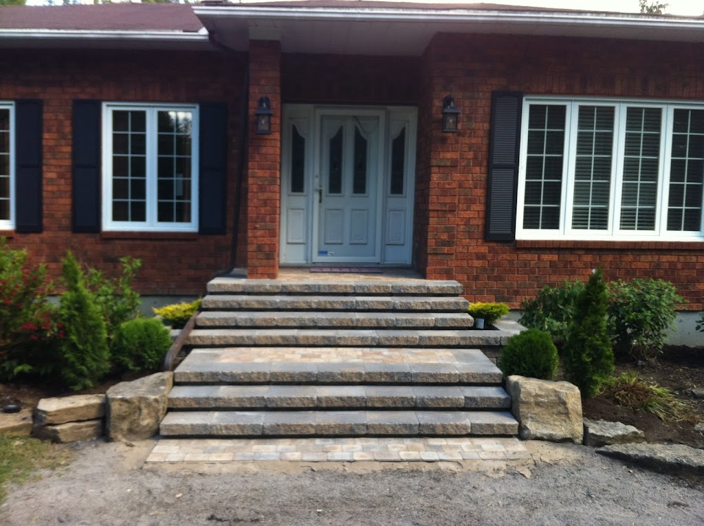 Luxury Contracting | 1704 Dunrobin Rd, Kanata, ON K2K 1X7, Canada | Phone: (613) 796-6898