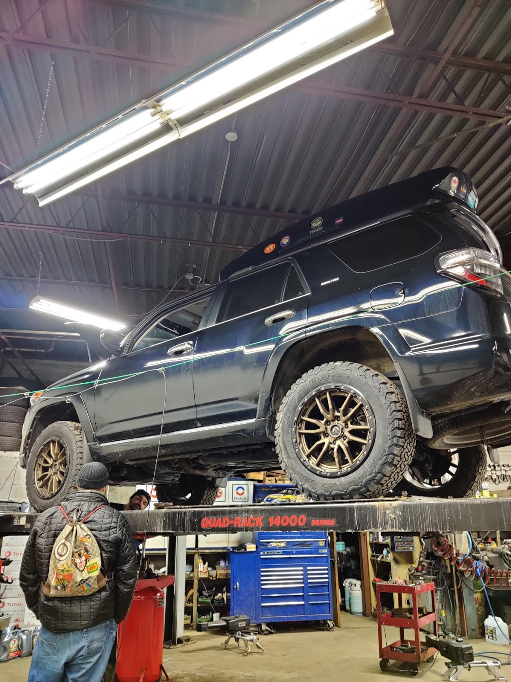 Ivan Motors | 722 Garyray Dr, North York, ON M9L 1R3, Canada | Phone: (416) 745-5611