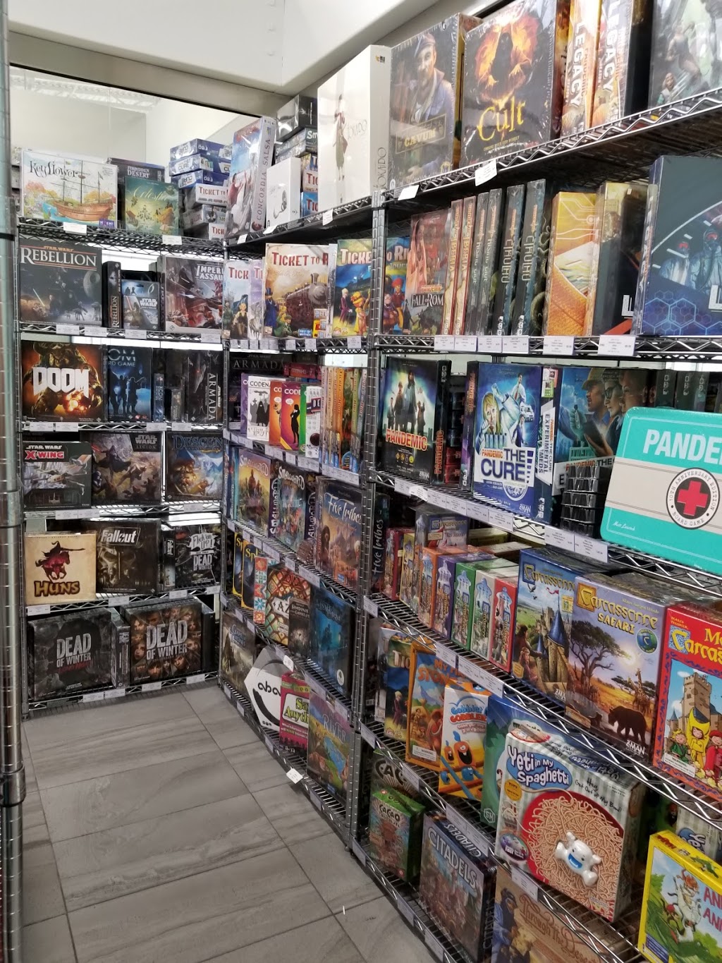 Boardgames4us | Unit C6A, 260300 Writing Creek Cres Box 113, Rocky View No. 44, AB T4A 0X8, Canada | Phone: (403) 455-5592