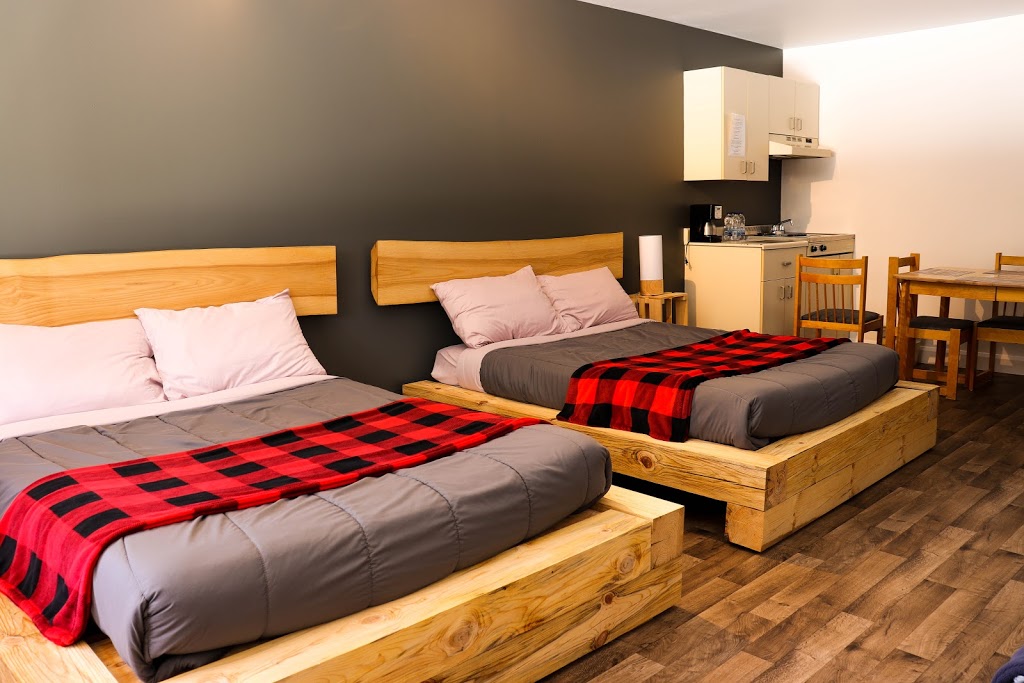 Complexe les neiges | 1910 Boulevard les Neiges, Saint-Ferréol-les-Neiges, QC G0A 3R0, Canada | Phone: (418) 934-2985