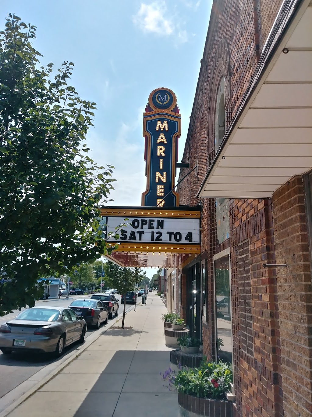 The Mariner Theater | 430 S Water St, Marine City, MI 48039, USA | Phone: (810) 765-5155