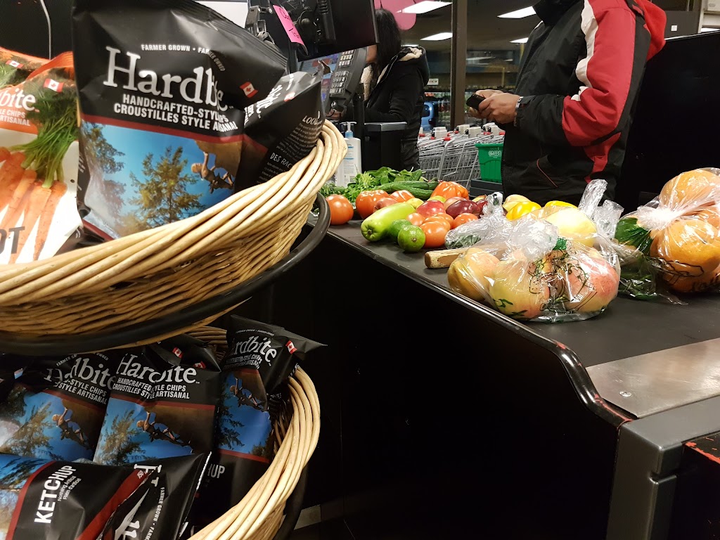 H&W Produce | 9261 34 Ave NW #31, Edmonton, AB T6E 5T5, Canada | Phone: (780) 436-7970