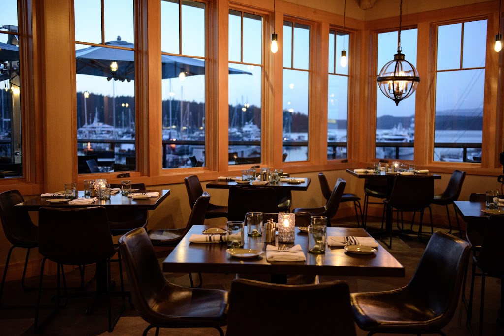 Downriggers | 10 Front St, Friday Harbor, WA 98250, USA | Phone: (360) 378-2700