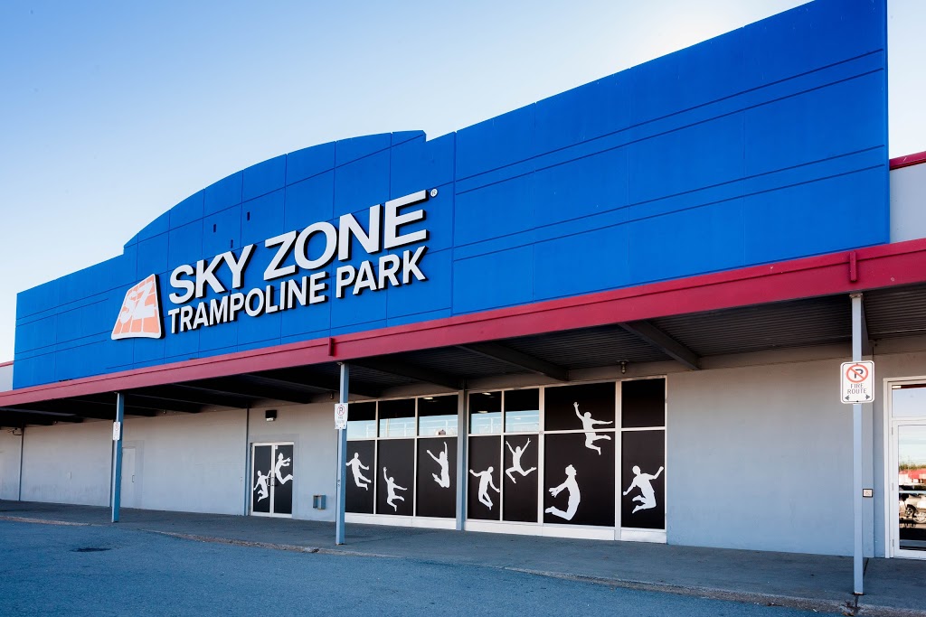 Sky Zone Trampoline Park | 333 Ontario St, St. Catharines, ON L2R 5L3, Canada | Phone: (289) 362-3377