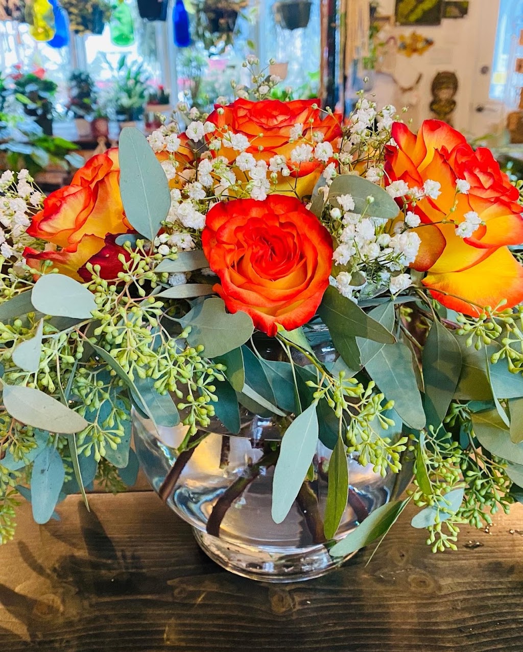 Fayes Wildflowers | 10 Pelham St, Lunenburg, NS B0J 2C0, Canada | Phone: (902) 634-8421