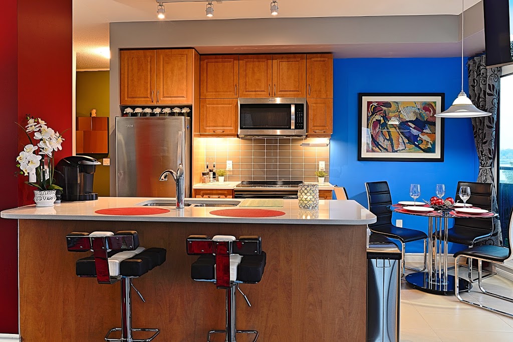 VacationHomesCanada | PMB 179, 4981 Hwy 7 Unit 12A, Unionville, ON L3R 1N1, Canada | Phone: (647) 205-6605