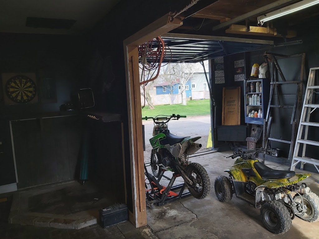 Trickett Small Engine Repairs | 1074 Bay St, Port Rowan, ON N0E 1M0, Canada | Phone: (226) 567-5818