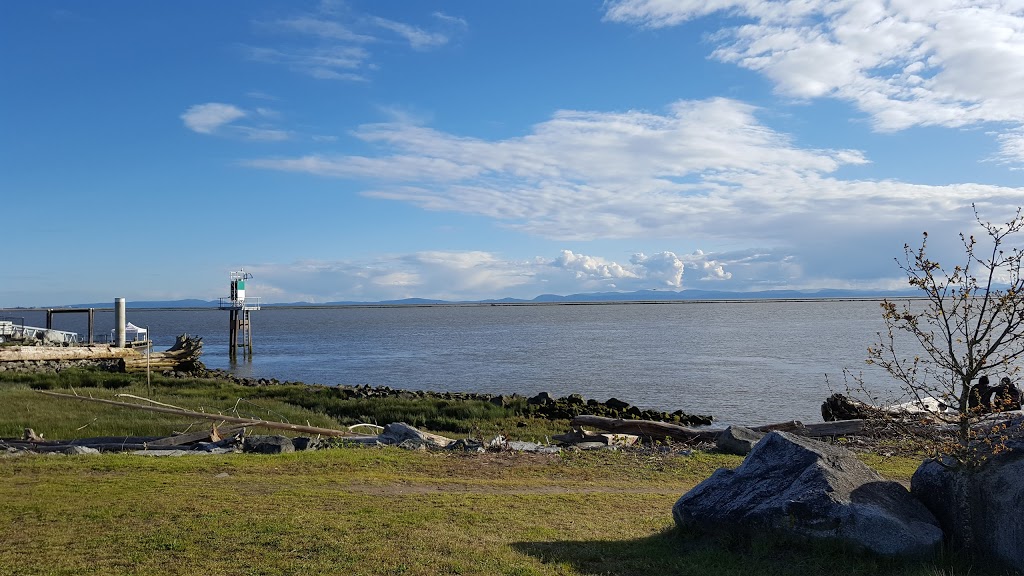 Garry Point Park | 12011 Seventh Ave, Richmond, BC V7E 4X2, Canada | Phone: (604) 244-1208