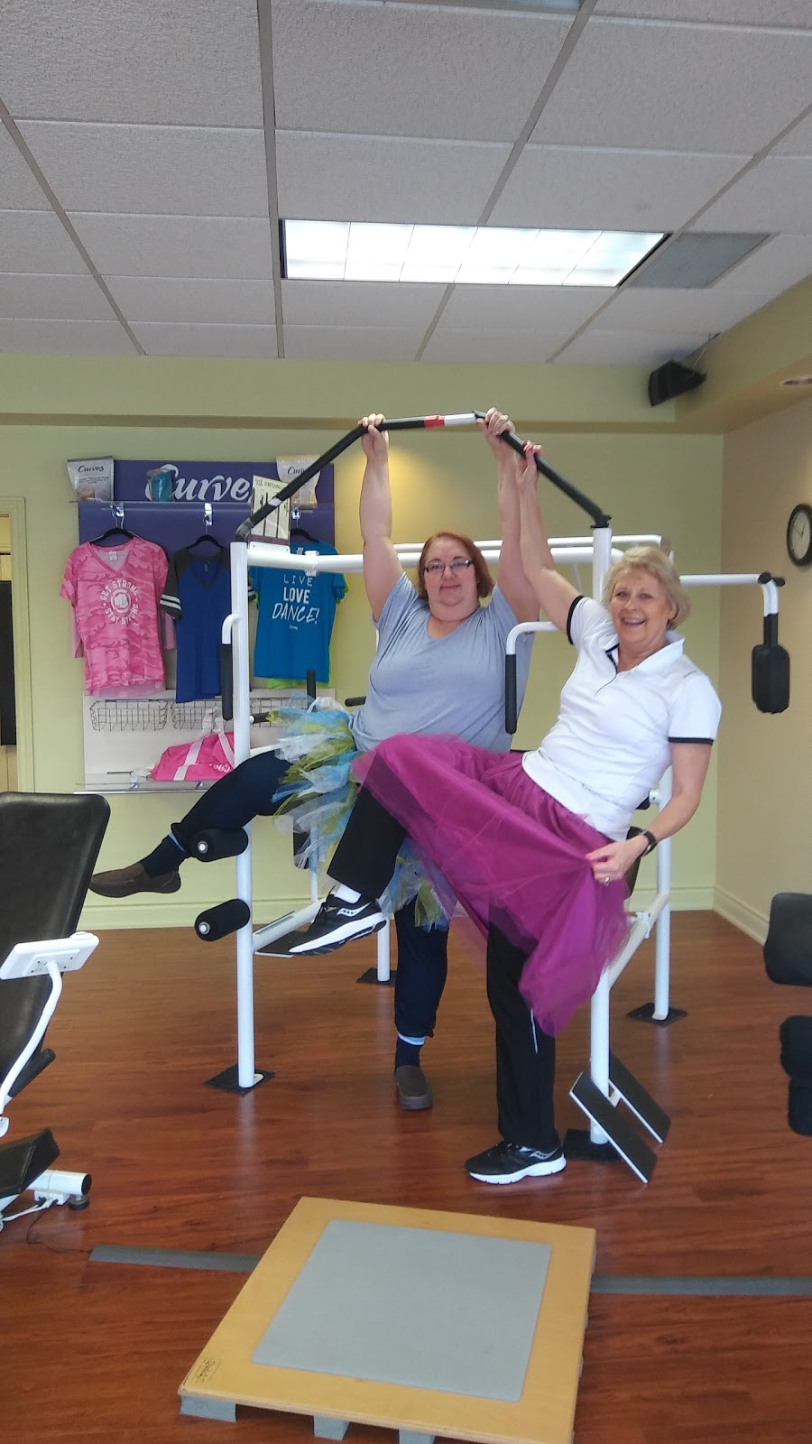 Curves | 3785 Kingston Rd #6, Scarborough, ON M1J 3M4, Canada | Phone: (416) 269-2642