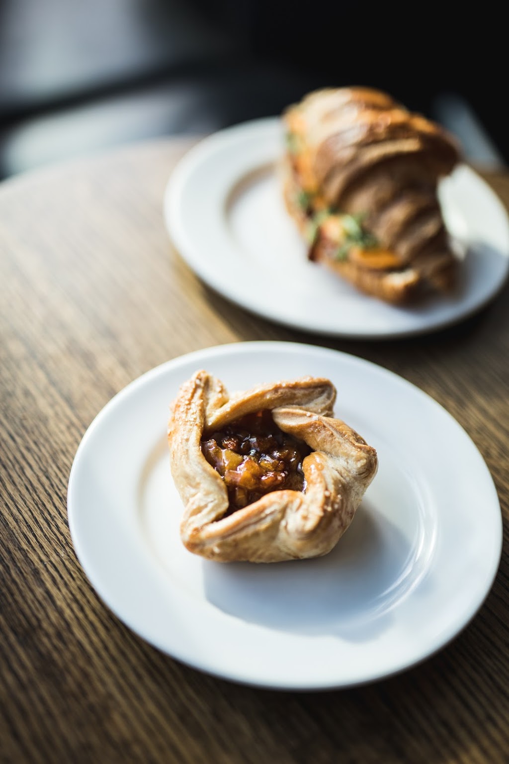 Delanys Coffee House | 815 Main St, West Vancouver, BC V7T 2Z3, Canada | Phone: (604) 922-5100