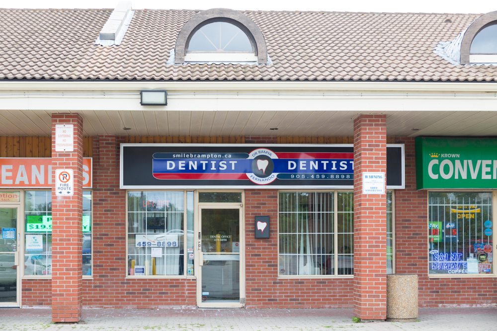 Smileton Dental | 860 N Park Dr #8, Brampton, ON L6S 4N5, Canada | Phone: (905) 459-8898