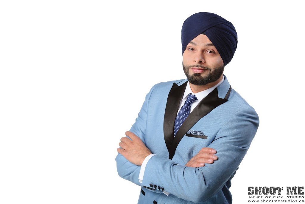 SHOOT ME STUDIOS - Headshot & Portrait Photographer | 20 Maritime Ontario Blvd Unit # 210, Brampton, ON L6S 0E7, Canada | Phone: (416) 201-2377