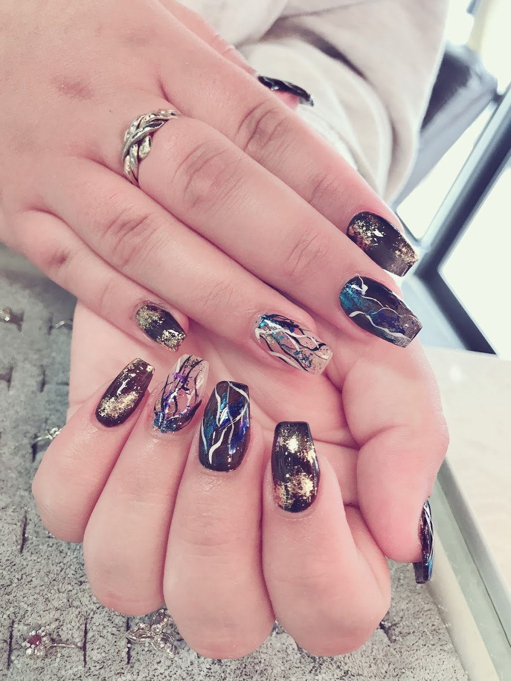Binhs Nails Baseline Rd | 270 Baseline Rd #174, Sherwood Park, AB T8H 1R4, Canada | Phone: (780) 570-1909
