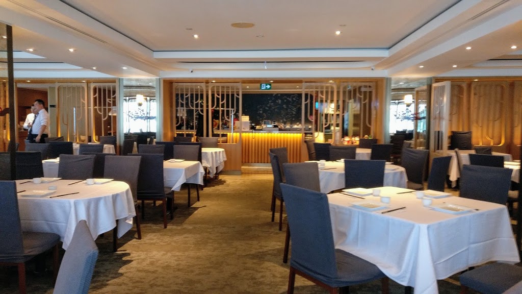 Pearl Harbourfront Chinese Cuisine | 200-207 Queens Quay W, Toronto, ON M5J 1A7, Canada | Phone: (416) 203-1233