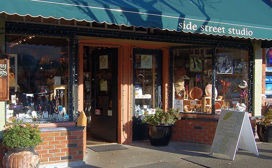 Side Street Studio | 2250 Oak Bay Ave #204, Victoria, BC V8R 1G5, Canada | Phone: (250) 592-1262