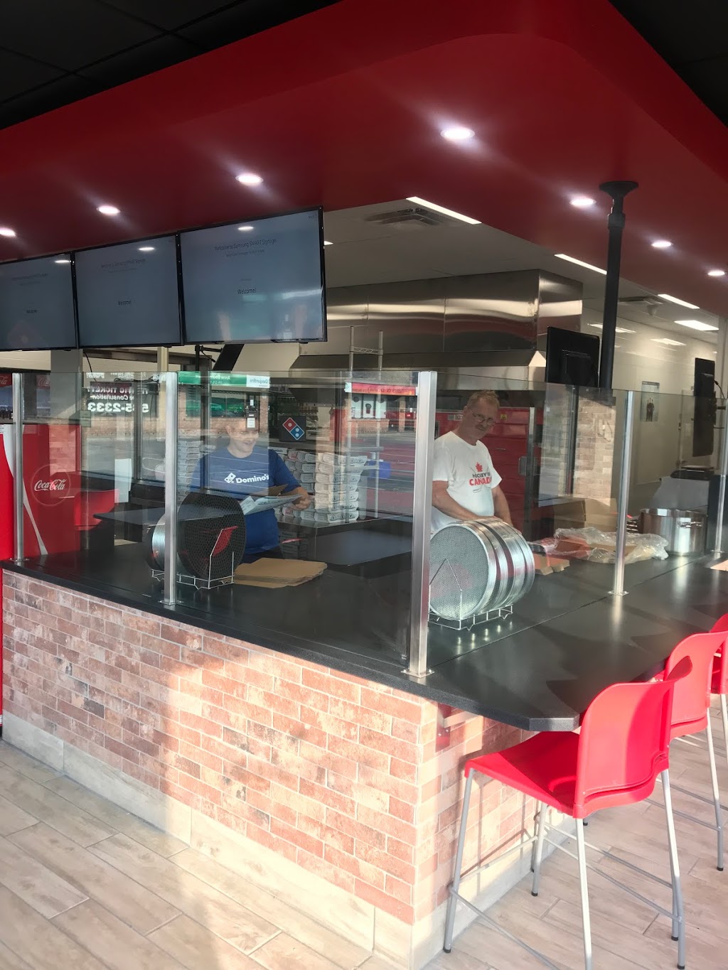 Dominos Pizza | 809 Victoria St N #11, Kitchener, ON N2B 3C3, Canada | Phone: (519) 743-9494