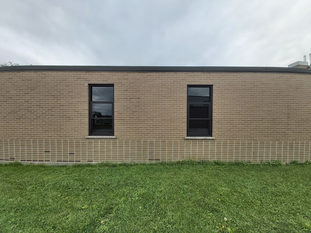 Simcoe Glazing Inc. | 90 Sherin Ct, Bolton, ON L7E 5T1, Canada | Phone: (705) 309-0735