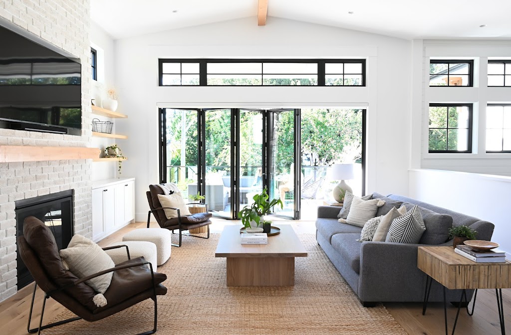 The Designory House | 2380 Christopherson Rd, Surrey, BC V4A 3L4, Canada | Phone: (604) 866-8487