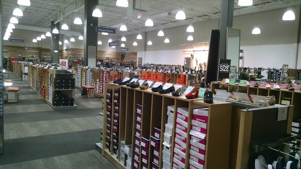 DSW Designer Shoe Warehouse | 261055 Crossiron Blvd J, Rocky View No. 44, AB T4A 0G3, Canada | Phone: (403) 351-6543