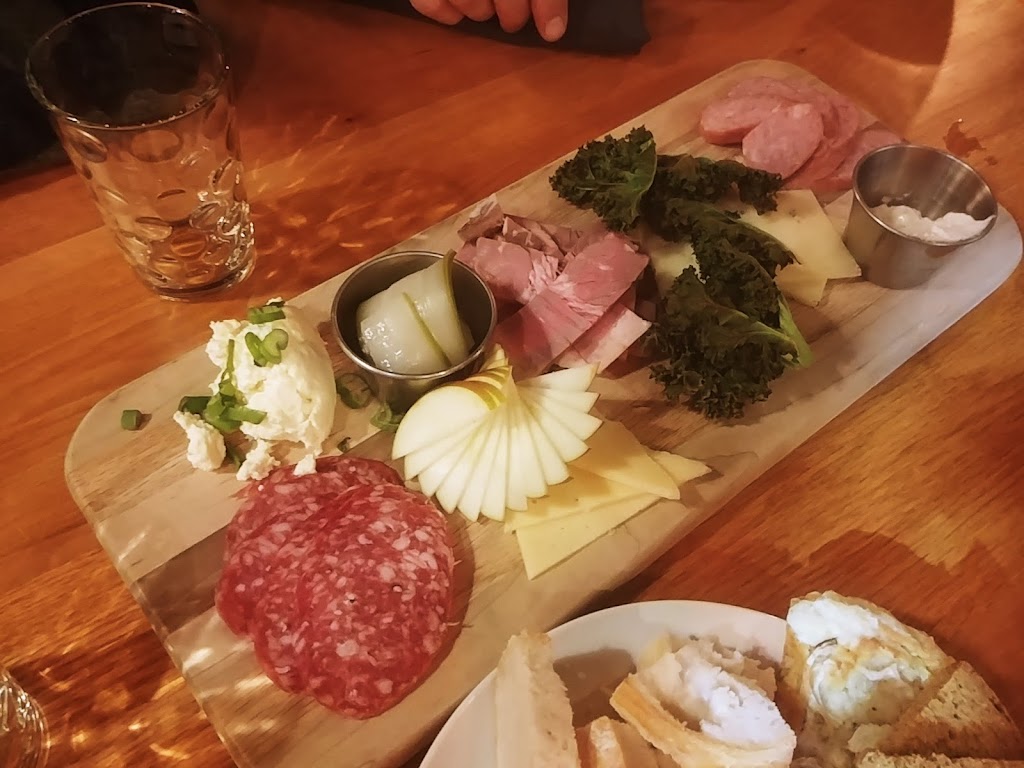 WINEGRUNT | 43 Water St, Windsor, NS B0N 2T0, Canada | Phone: (902) 472-2863