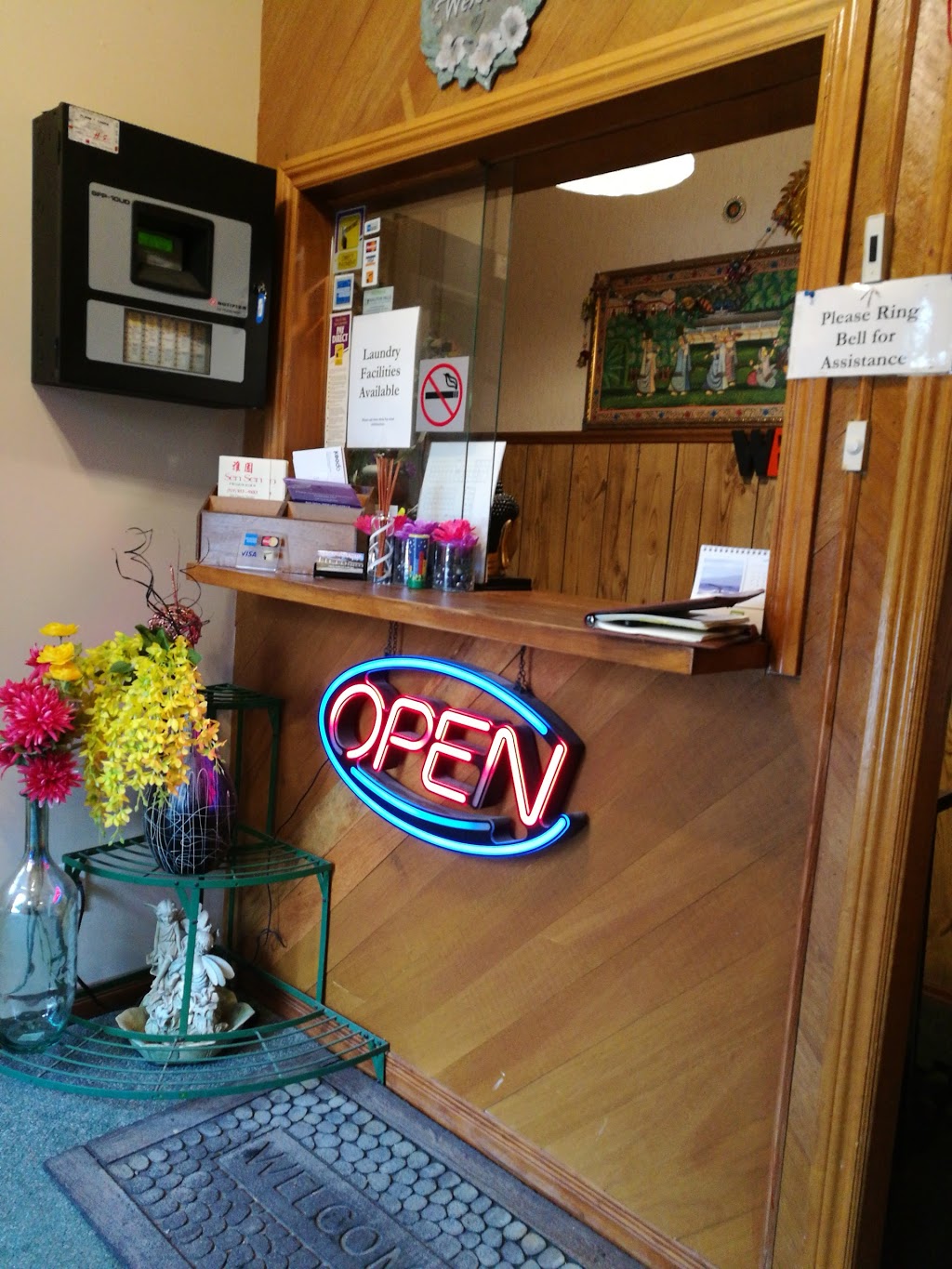 Cedar Springs Motel | 12363 ON-7, Georgetown, ON L7G 4S4, Canada | Phone: (905) 877-8866
